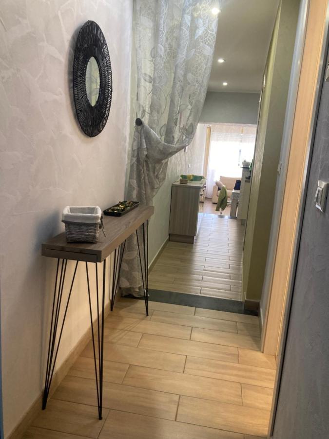 Naxos Beach Apartment 지아르디니낙소스 외부 사진